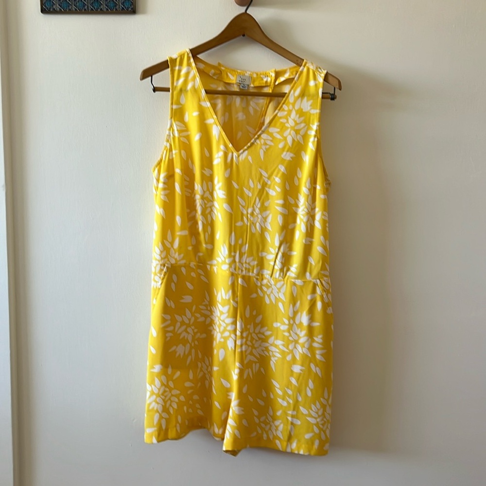 Women’s a new day romper.